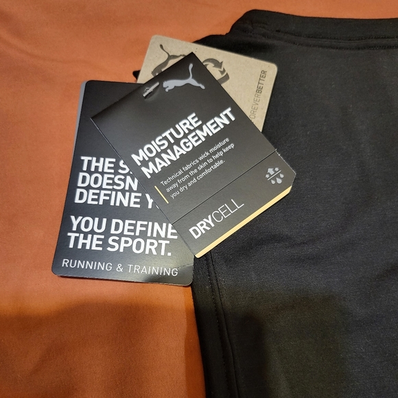 PUMA | Black Forever Luxe Muscle Tank - Women - Picture 8 of 9